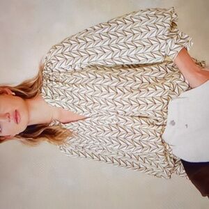 Banana Republic NWT Drapy Geometric Print Blouse